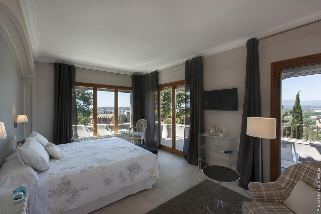 Villa Montjuic Girona Room photo