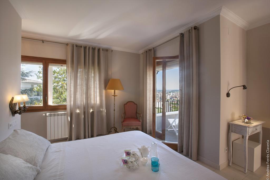 Villa Montjuic Girona Room photo