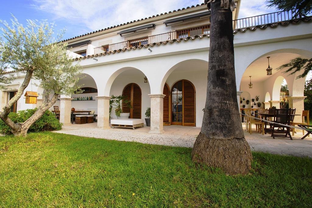 Villa Montjuic Girona Exterior photo