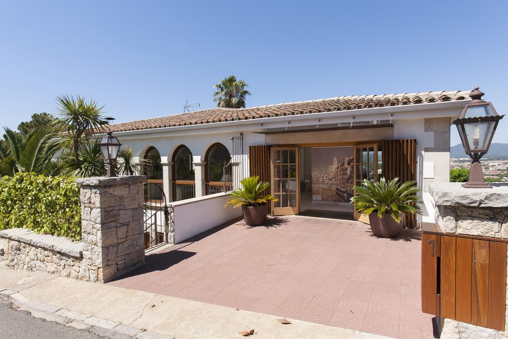 Villa Montjuic Girona Exterior photo