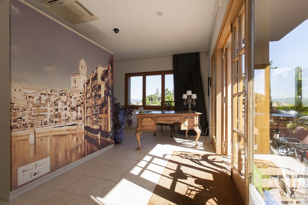 Villa Montjuic Girona Exterior photo