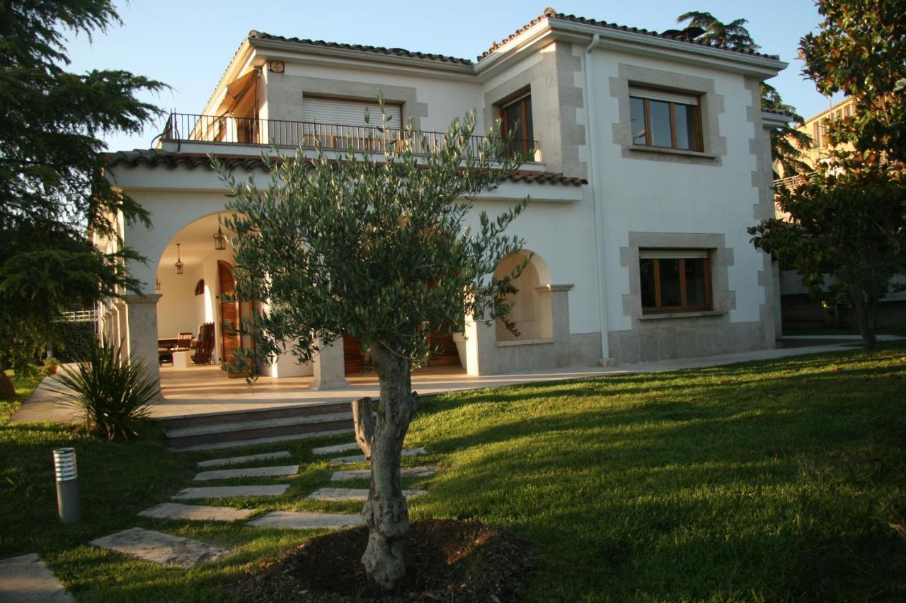 Villa Montjuic Girona Exterior photo